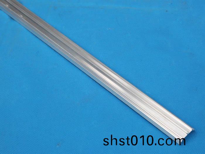 7Z0A8602